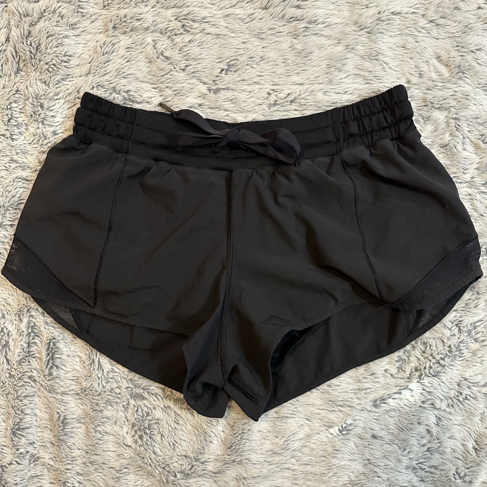 Lululemon Hotty Hot Short Size 6